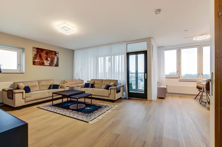 Foto 5 van Maarten Harpertsz. Trompweg 122