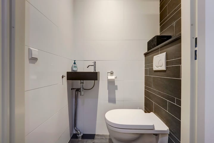 Foto 14 van Maarten Harpertsz. Trompweg 122