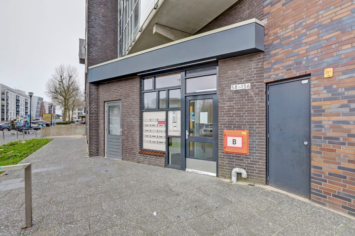 Foto 23 van Maarten Harpertsz. Trompweg 122