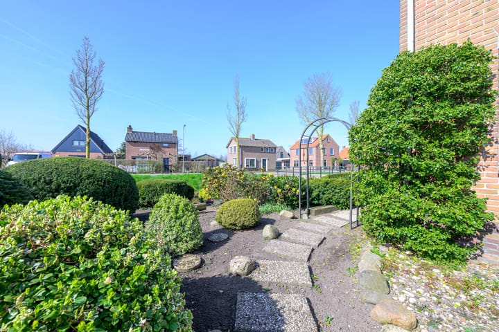 Photo 35 of Nieuweweg 49