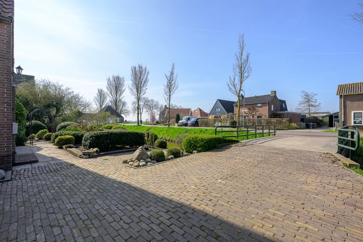 Photo 40 of Nieuweweg 49