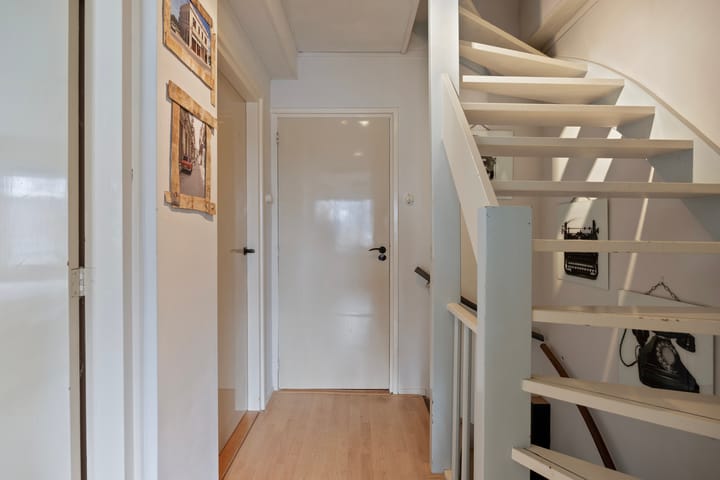 Photo 20 of Elzenstraat 73