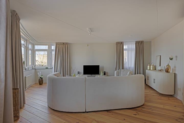 Foto 11 van Opzoomerlaan 84