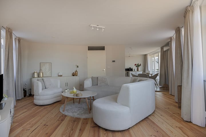 Foto 13 van Opzoomerlaan 84