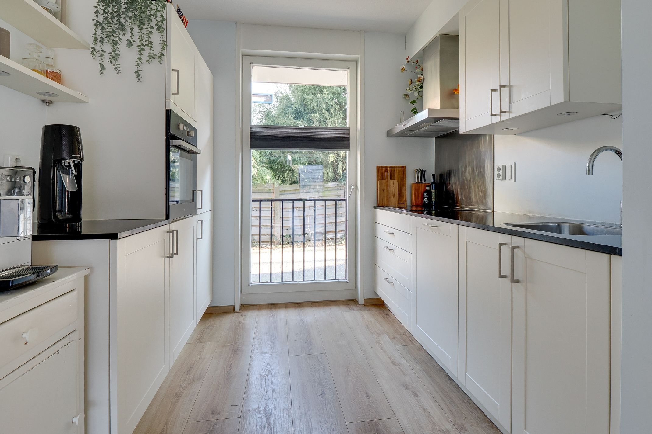 Photo 9 of Wilhelminastraat 5