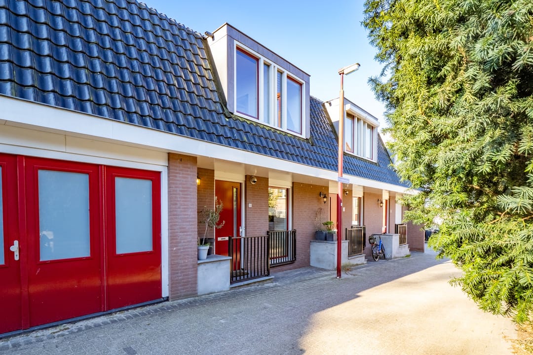 Photo 32 of Wilhelminastraat 5