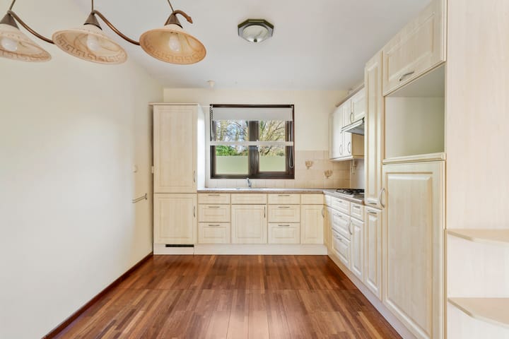 Photo 6 of Willem Gertenbachstraat 32