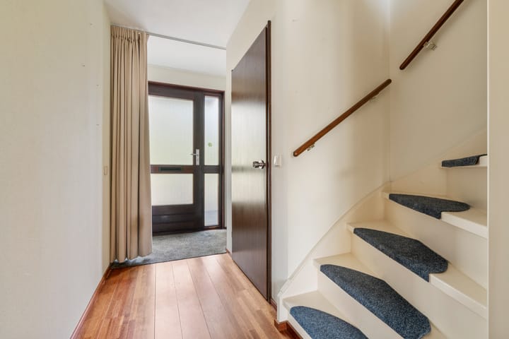 Photo 10 of Willem Gertenbachstraat 32