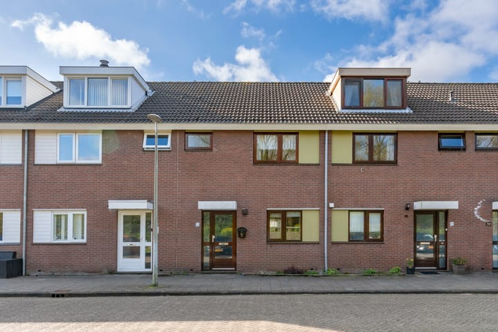 Photo 26 of Willem Gertenbachstraat 32