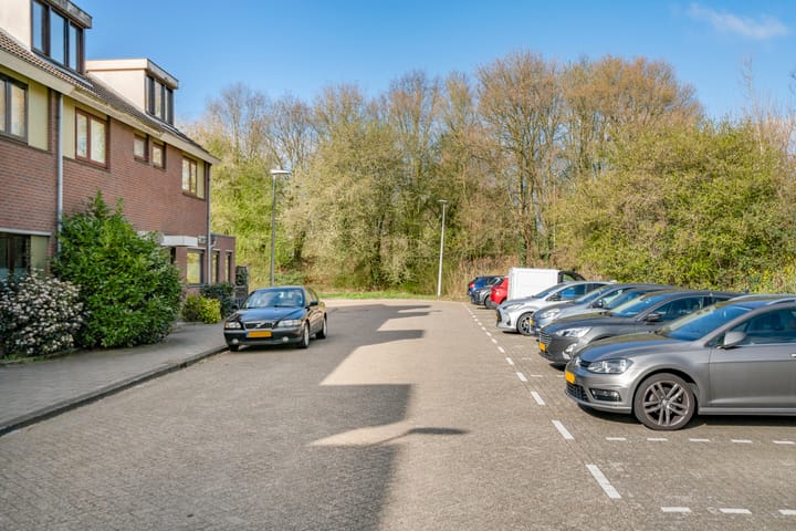 Photo 27 of Willem Gertenbachstraat 32