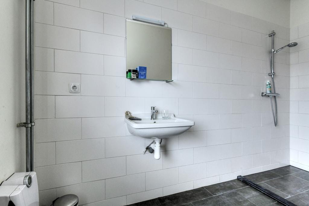 Photo 35 of Speelhuislaan 4-B