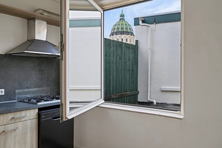 Photo 20 of Fenkelstraat 10-A