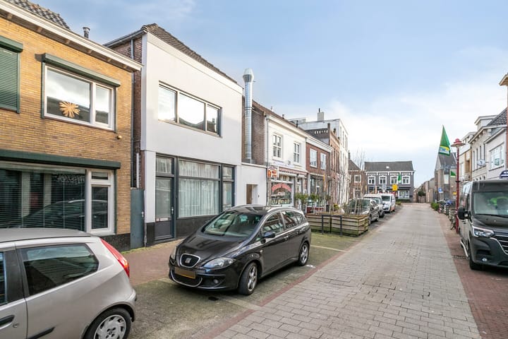 Photo 39 of Fenkelstraat 10-A