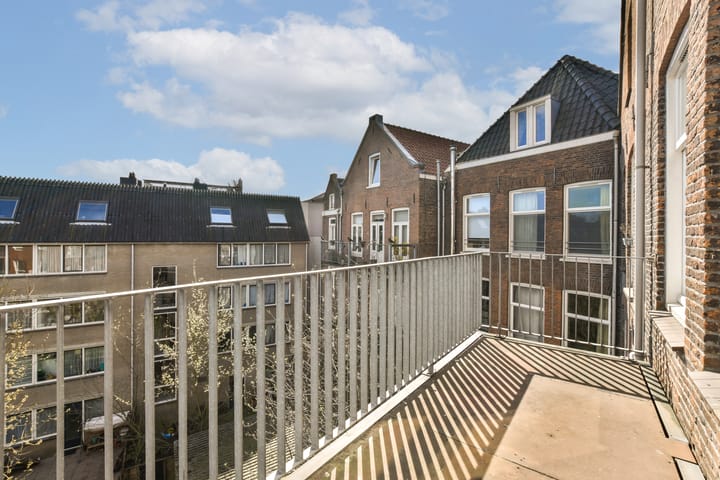 Photo 10 of Mauritskade 111-3