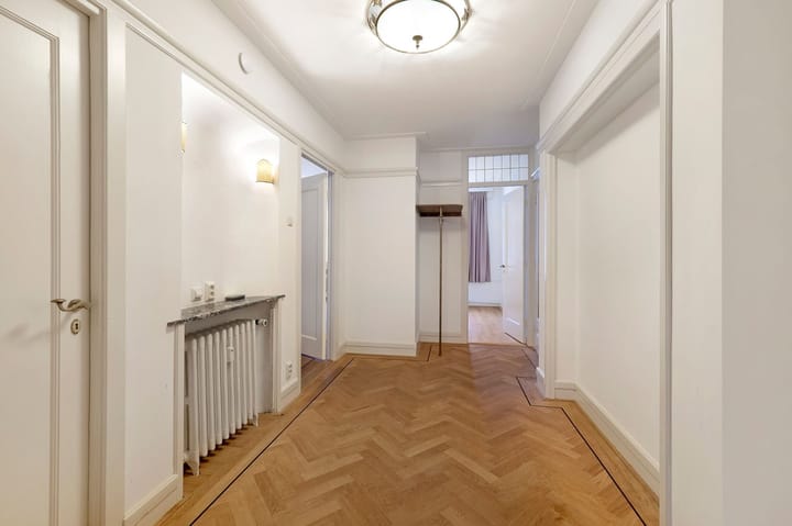 Photo 2 of Beethovenstraat 138-1