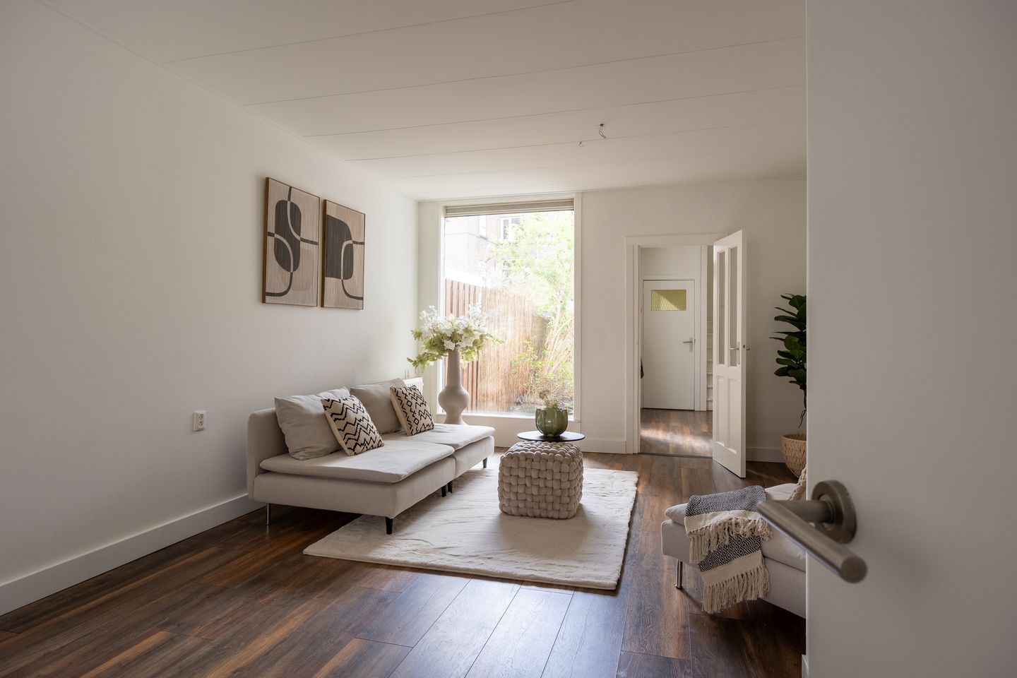 Photo 5 of Menadostraat 24