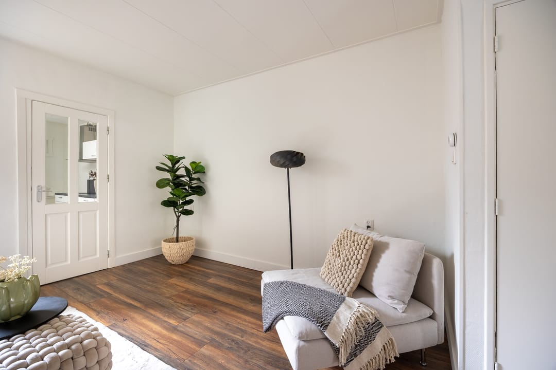 Photo 7 of Menadostraat 24