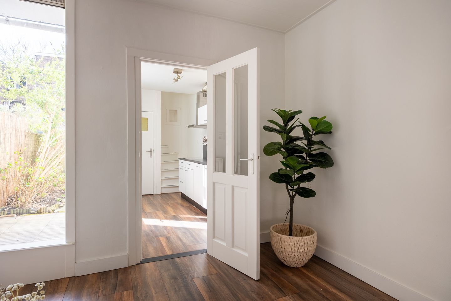 Photo 10 of Menadostraat 24