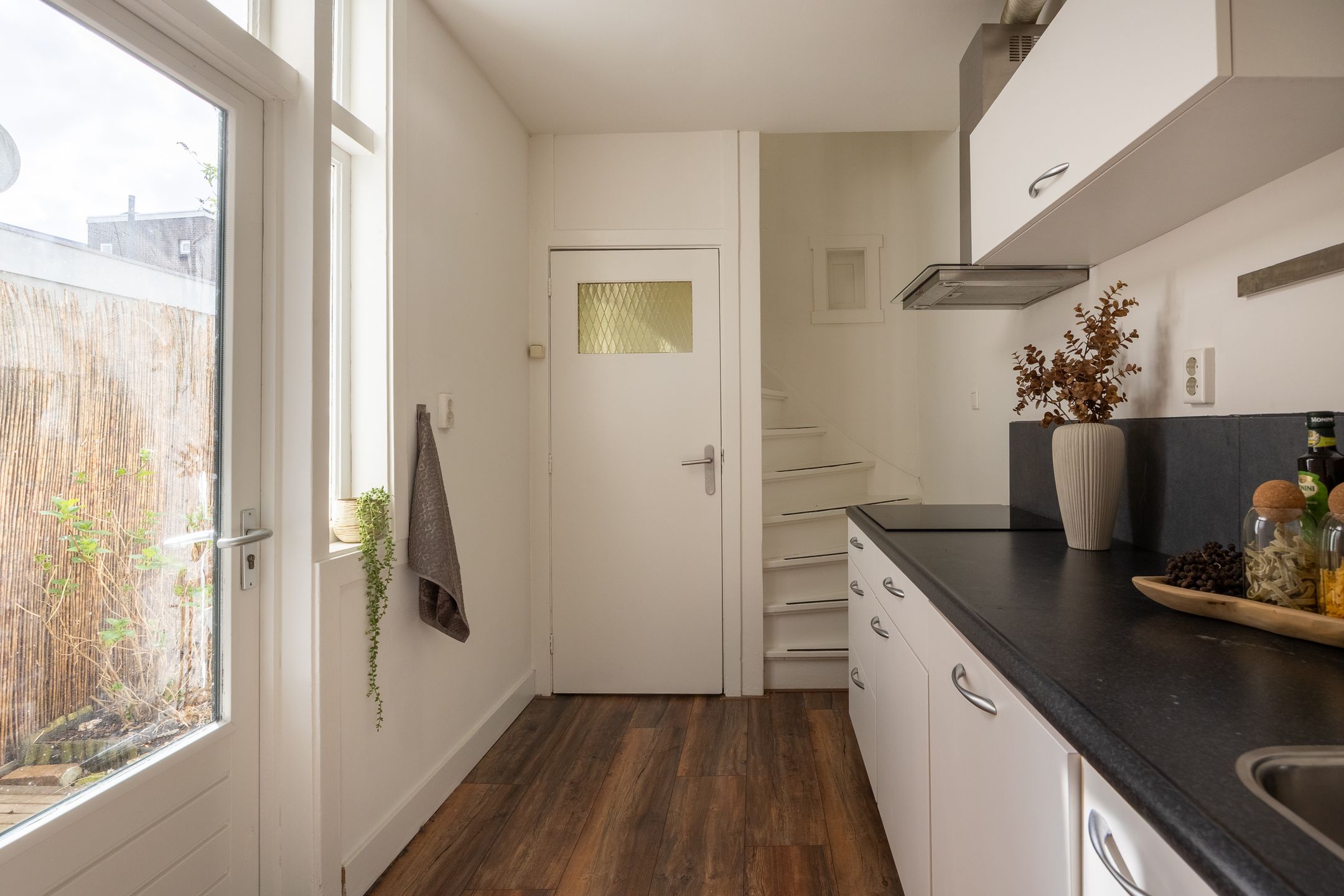 Photo 15 of Menadostraat 24