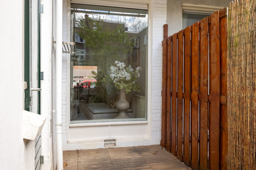 Photo 17 of Menadostraat 24