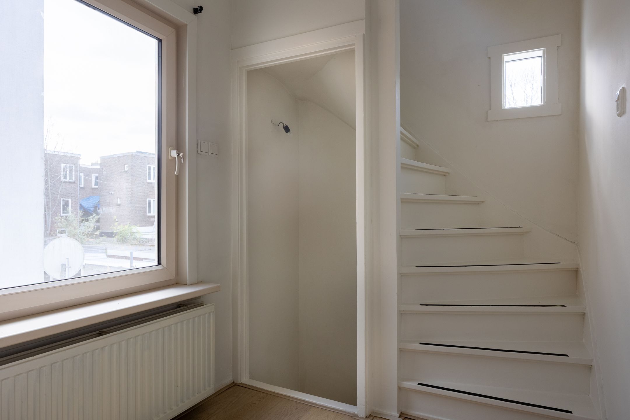 Photo 27 of Menadostraat 24