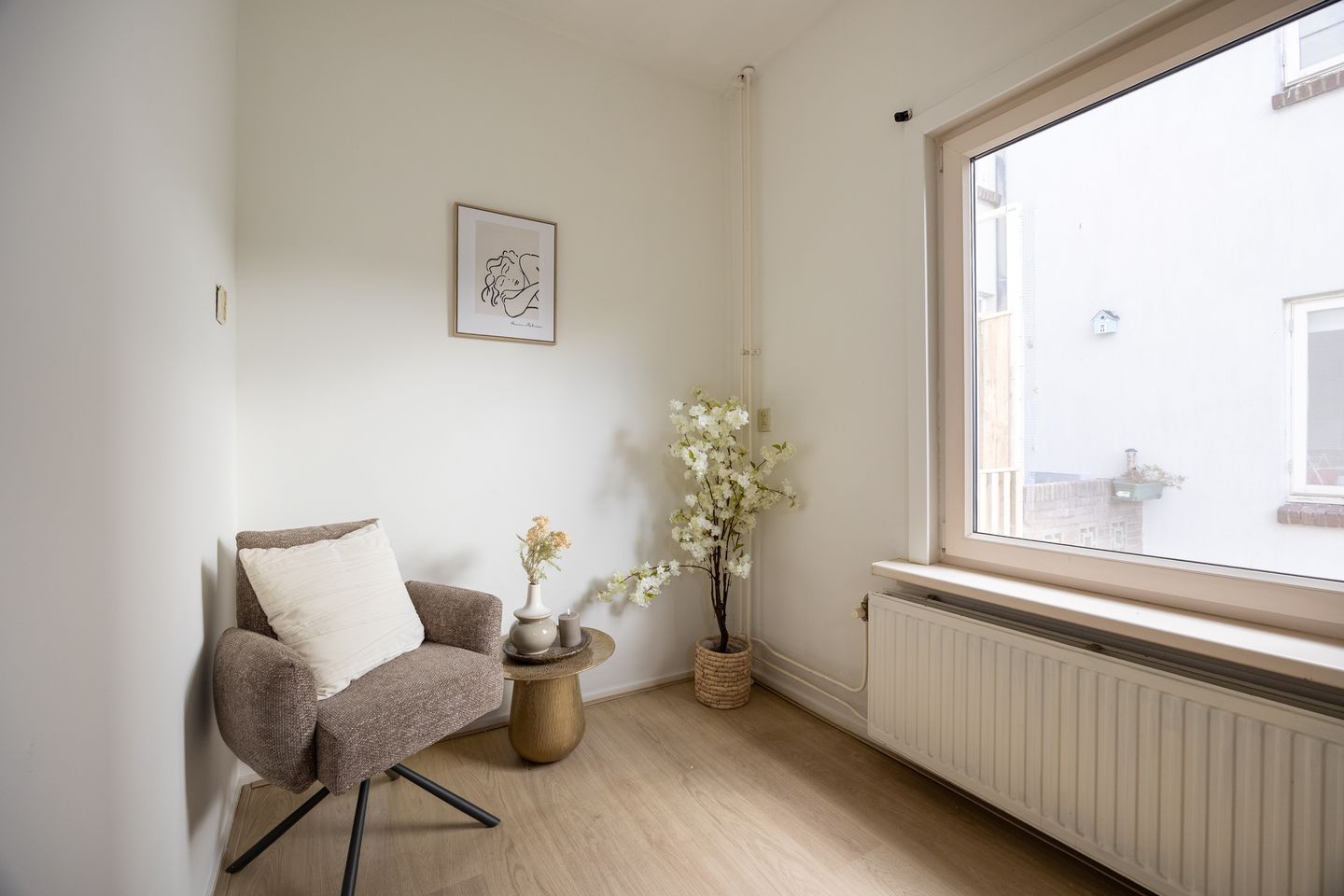 Photo 29 of Menadostraat 24