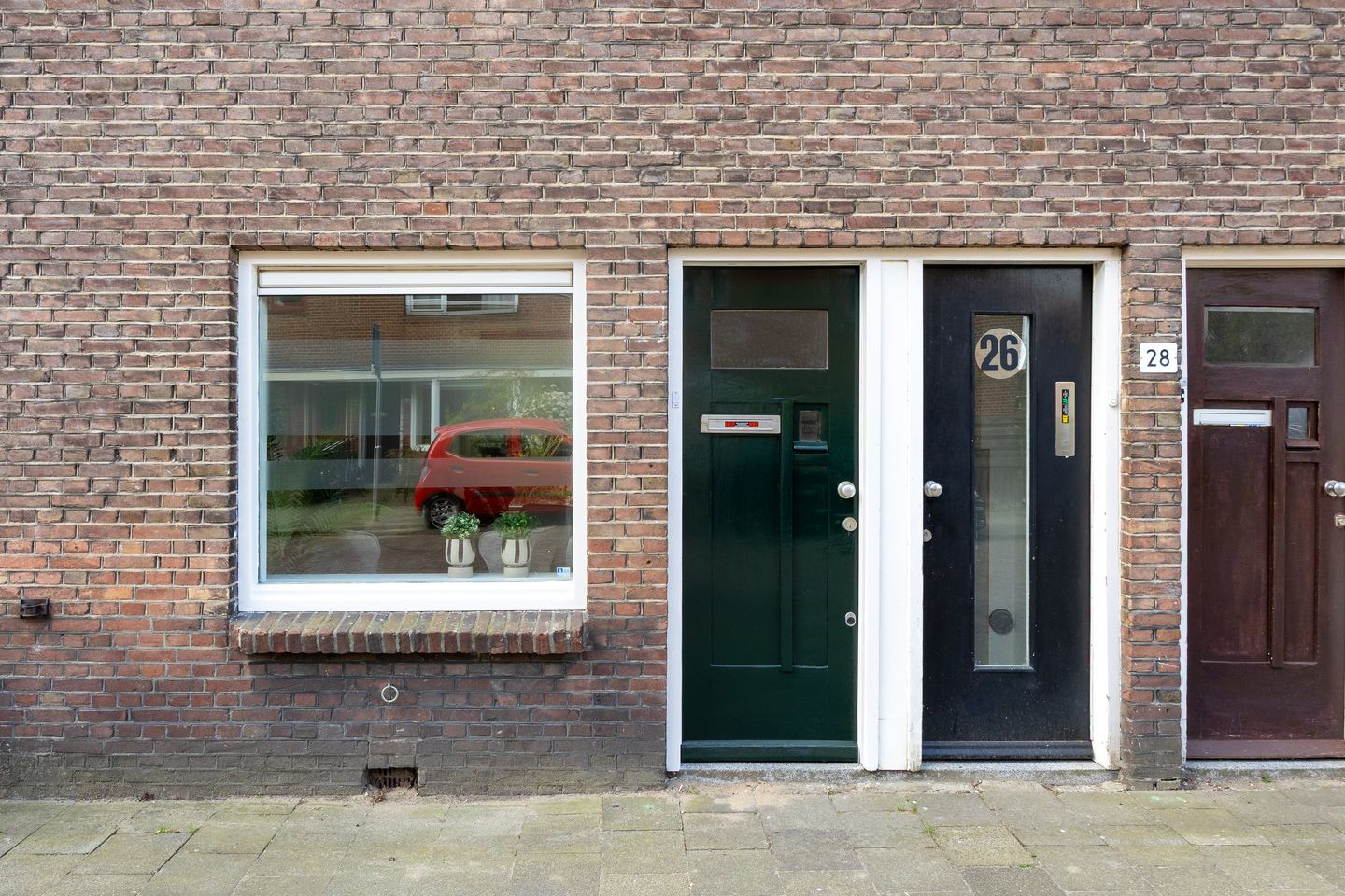 Photo 35 of Menadostraat 24