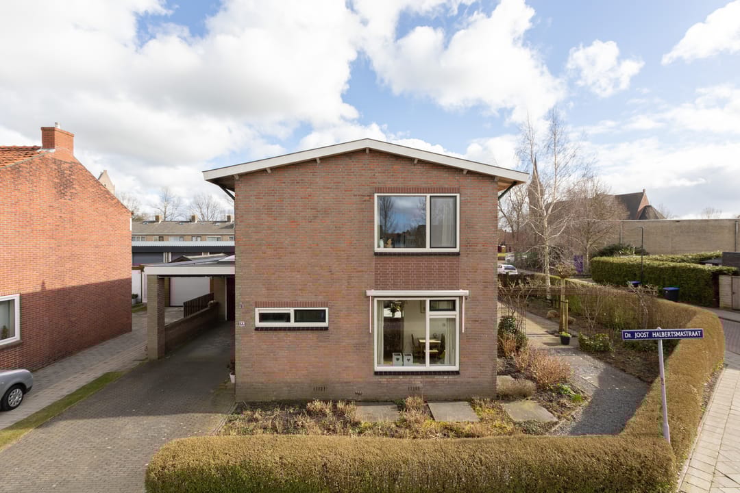 Foto 47 van Dr. Joost Halbertsmastraat 66
