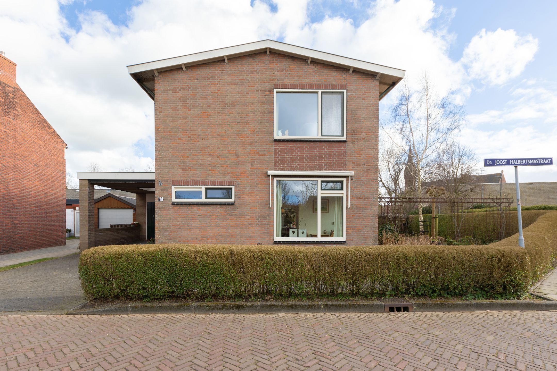 Foto 48 van Dr. Joost Halbertsmastraat 66