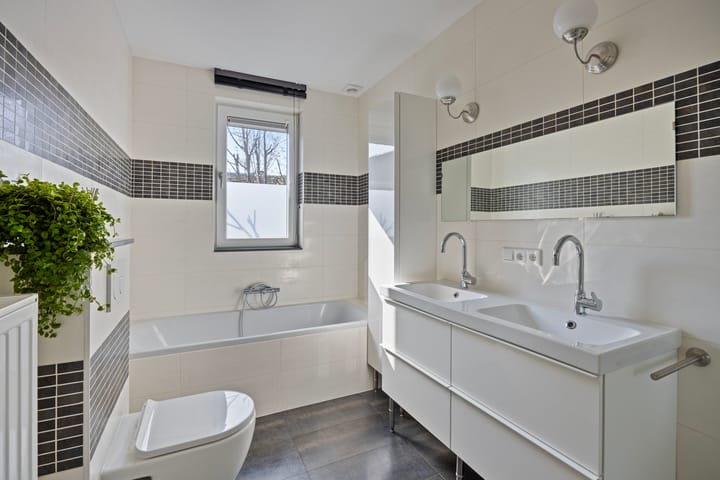 Foto 22 van van Eynattenstraat 7