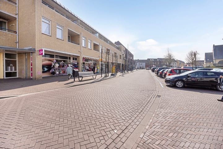 Foto 44 van van Eynattenstraat 7