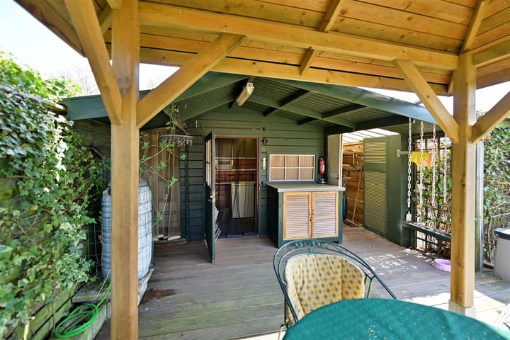 Photo 9 of Oud Loosdrechtsedijk 99 A nabij