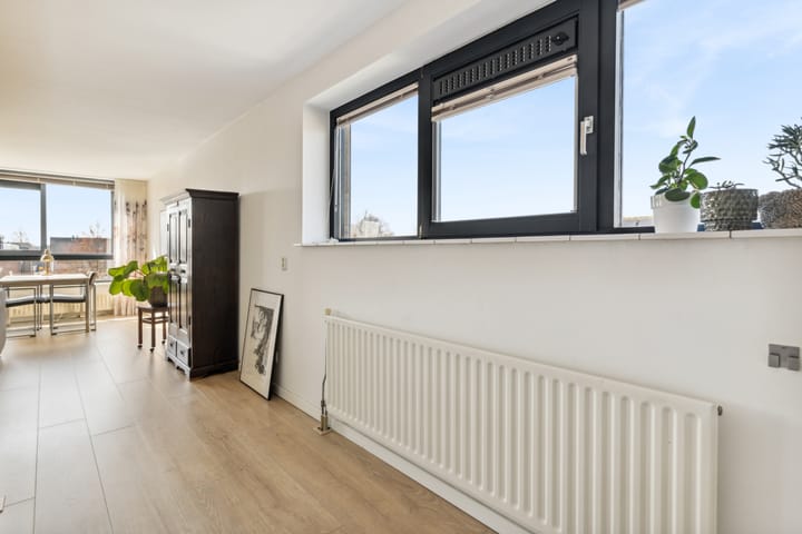 Foto 24 van Serenadelaan 111