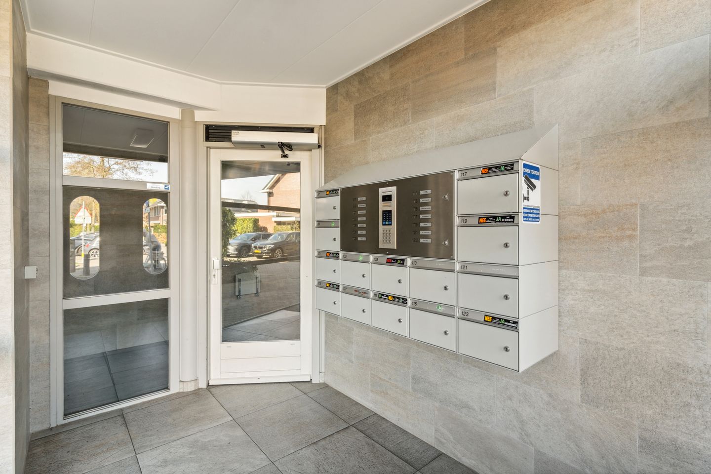 Foto 34 van Serenadelaan 111