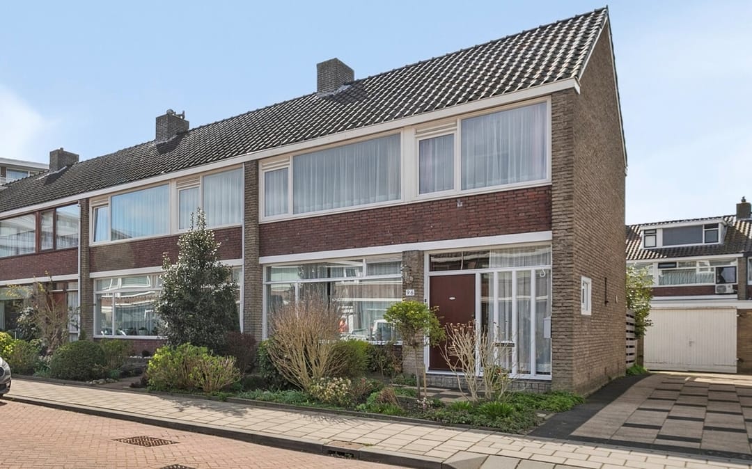 Photo 1 of Adriaan Banckertstraat 96