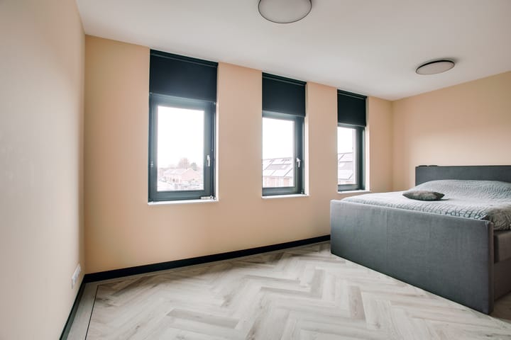 Photo 38 of Ambachtsherenlaan 139-G