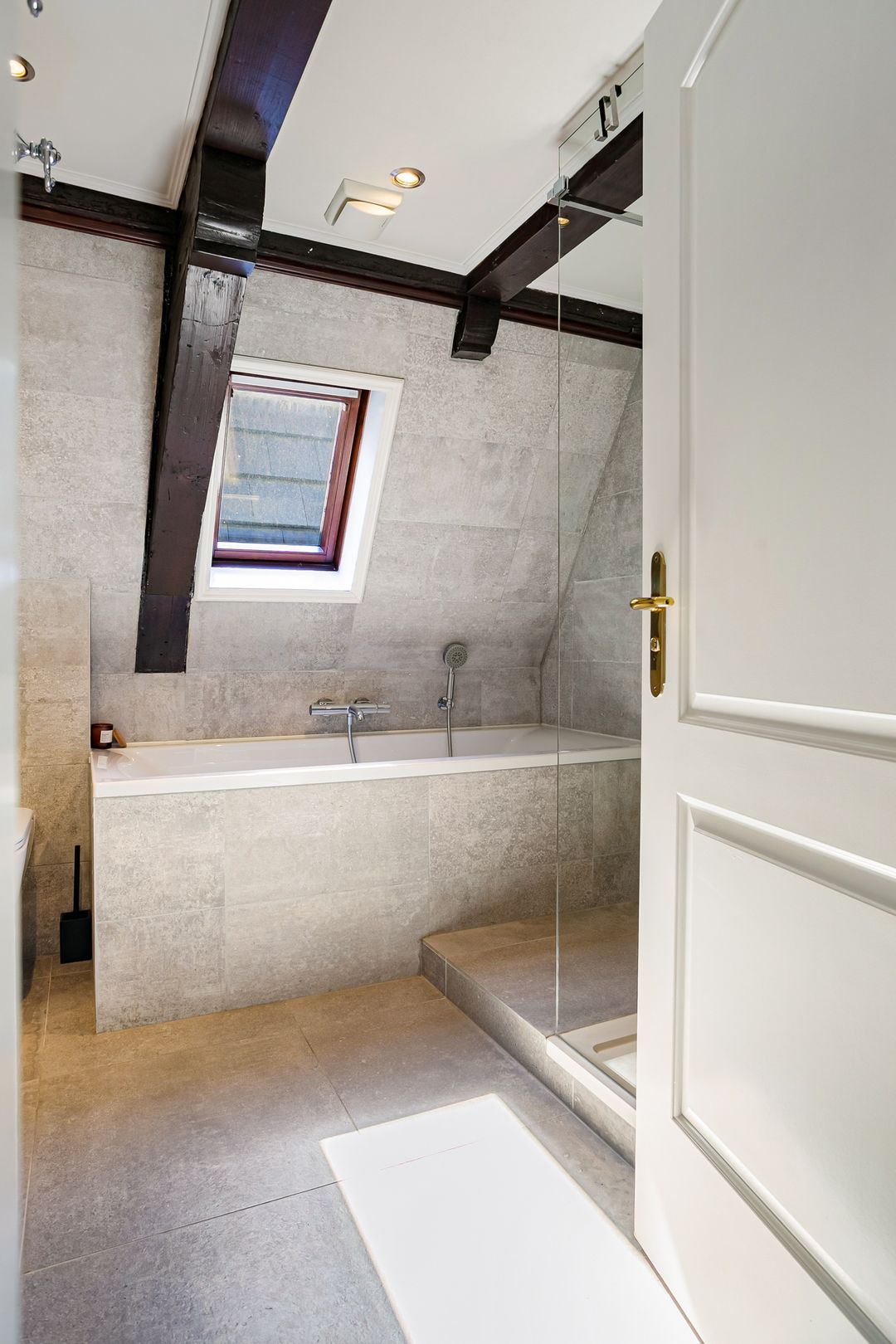 Foto 28 van Nieuwezijds Voorburgwal 308-L