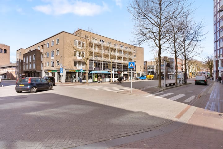 Foto 19 van Plein 1944 30-A