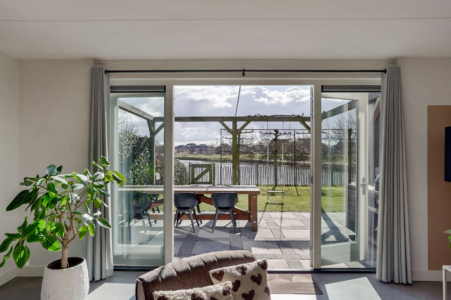 Foto 10 van Ooster Vlaerdinge 12