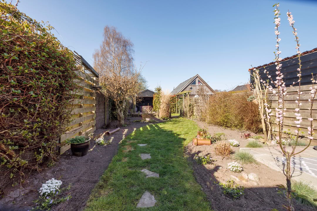 Foto 37 van Stationsweg 83