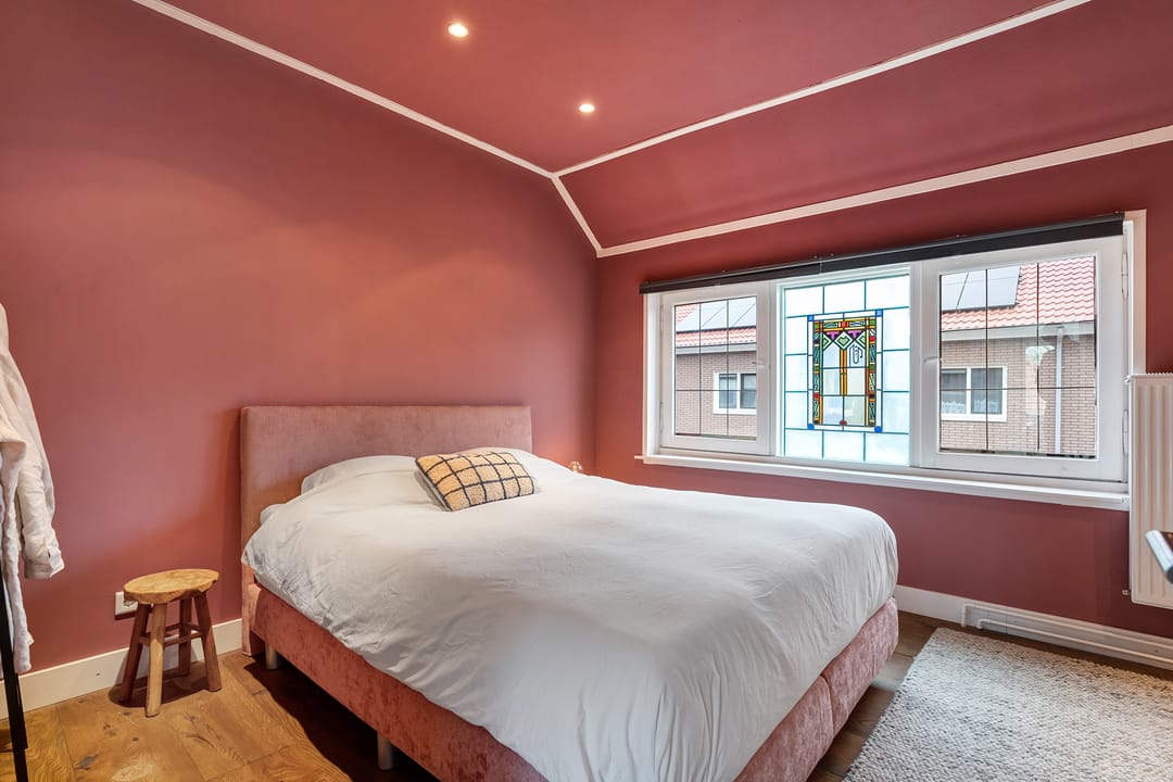 Photo 17 of Borneostraat 30