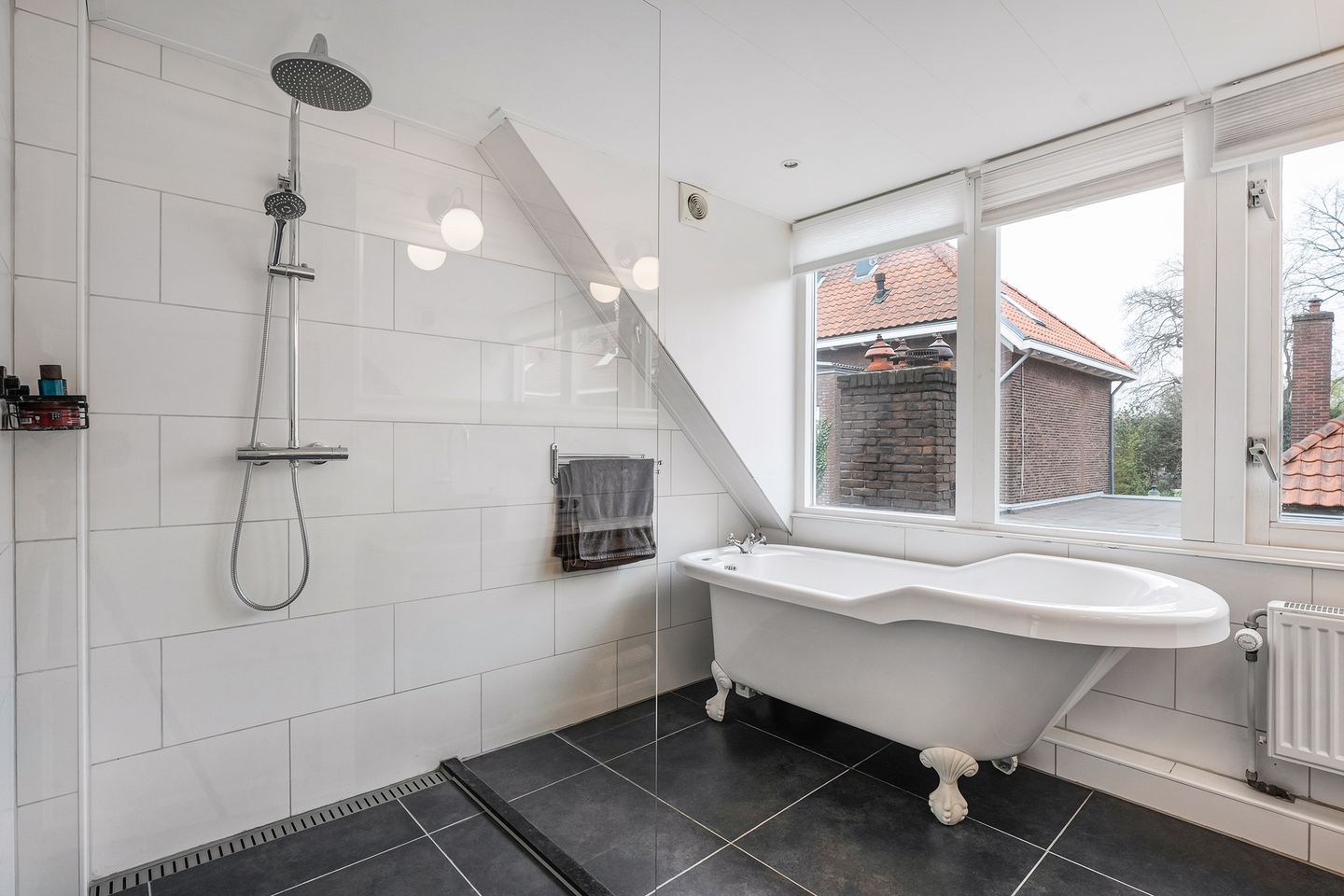 Photo 20 of Borneostraat 30