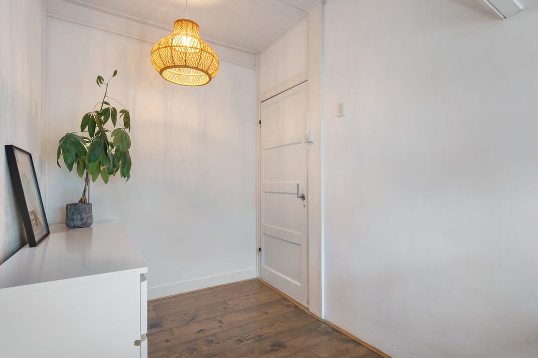 Photo 23 of Borneostraat 30