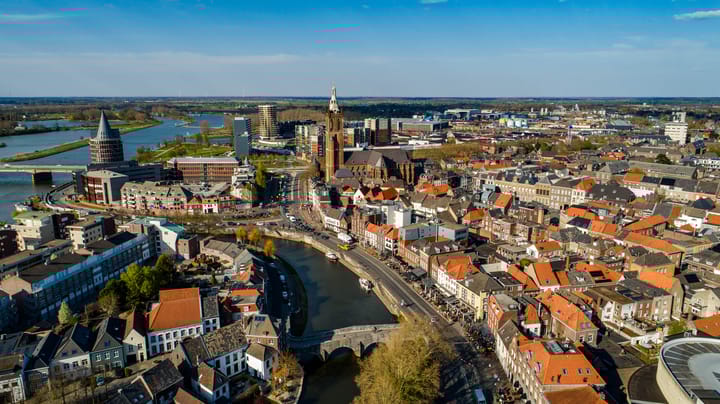 Foto 43 van Brugstraat 13-B