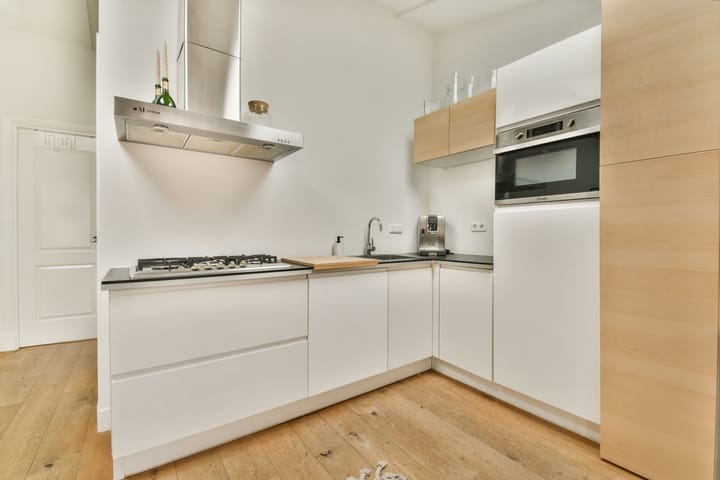 Photo 6 of Fokke Simonszstraat 25-4