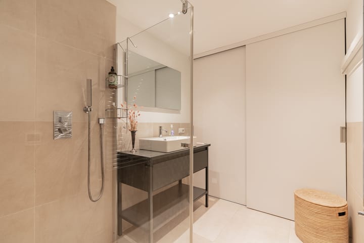 Photo 23 of Bartholomeus Diazstraat 24-H