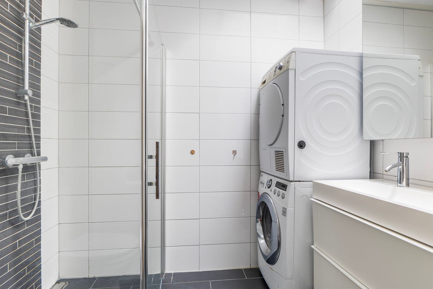 Foto 29 van Kanaalstraat 10