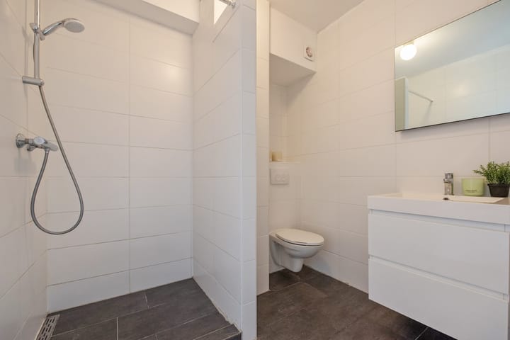 Photo 14 of Dirklangenstraat 98-C