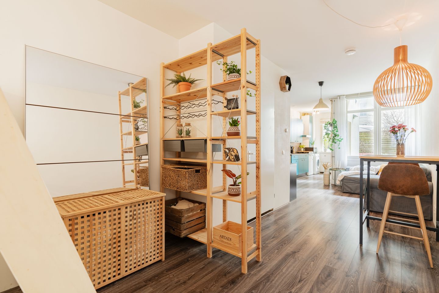 Photo 5 of Van Hogendorpstraat 145-H