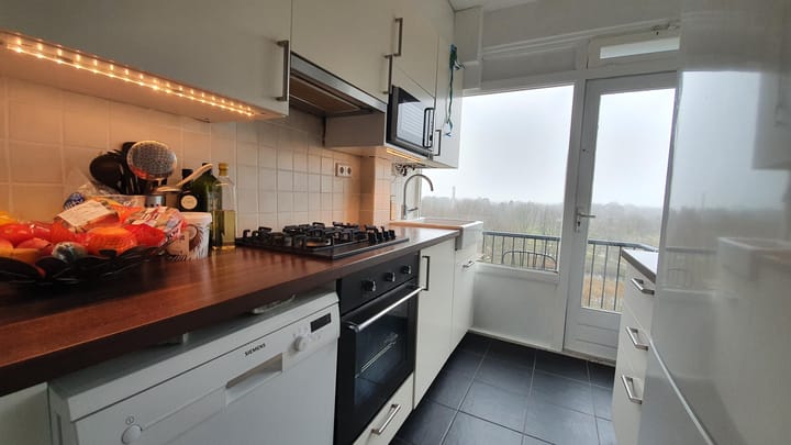 Photo 4 of Lambert Heijnricsstraat 26-H